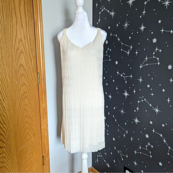 Anthropologie Meadow Rue Prespa Ivory V-Neck Pleated Tank Midi Dress Size 8 - Picture 3 of 10
